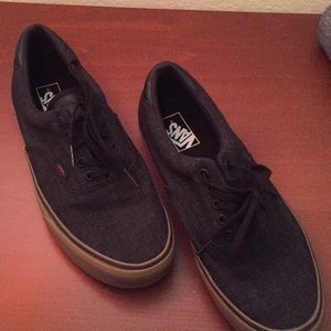 Black Vans - Gum bottoms